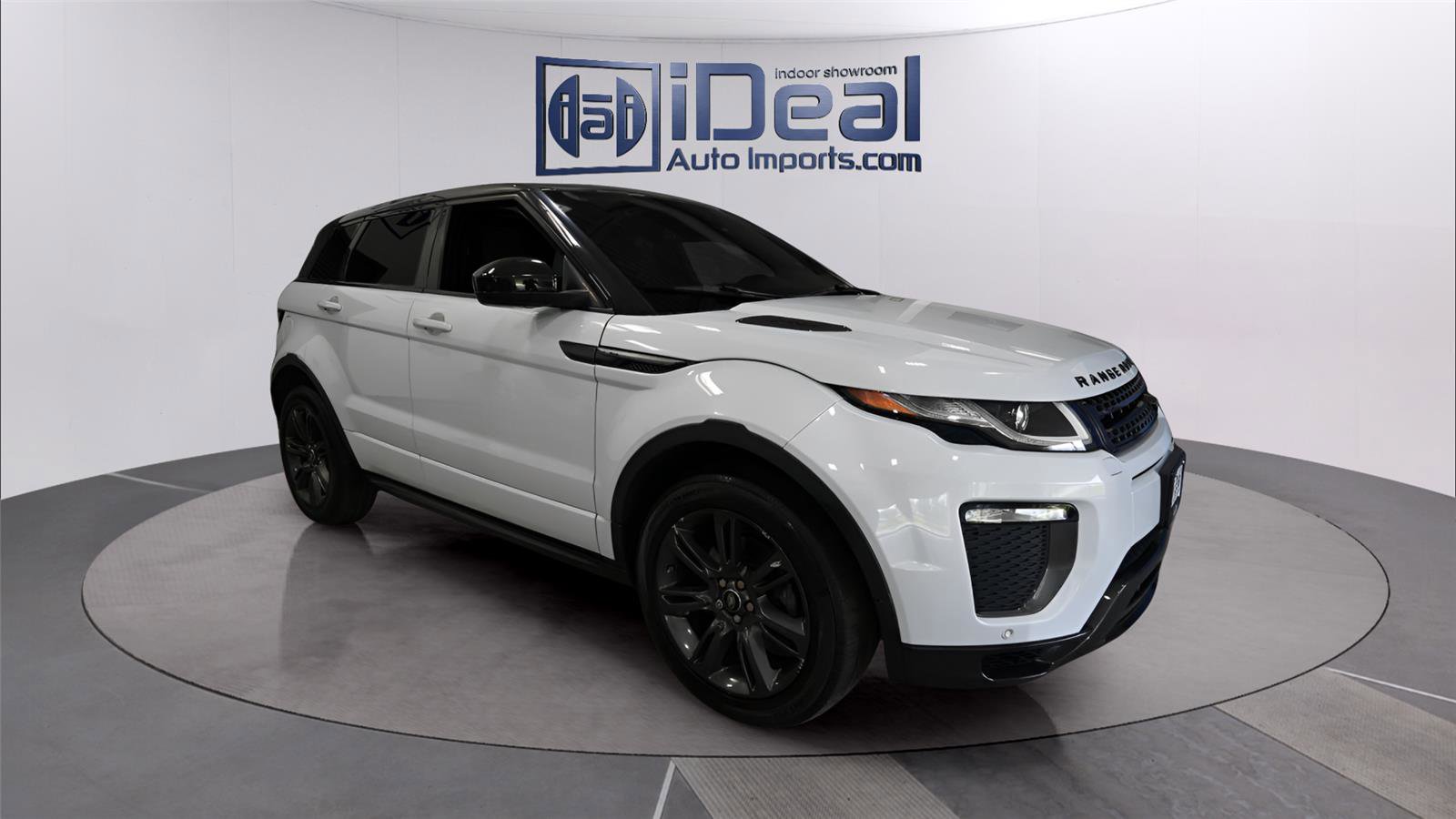 Used 2019 Land Rover Range Rover Evoque SE Premium AWD/4WD image 7