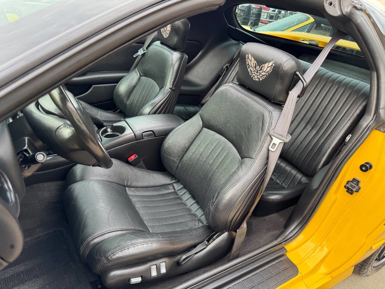 Used 2002 Pontiac Firebird Trans Am image 7