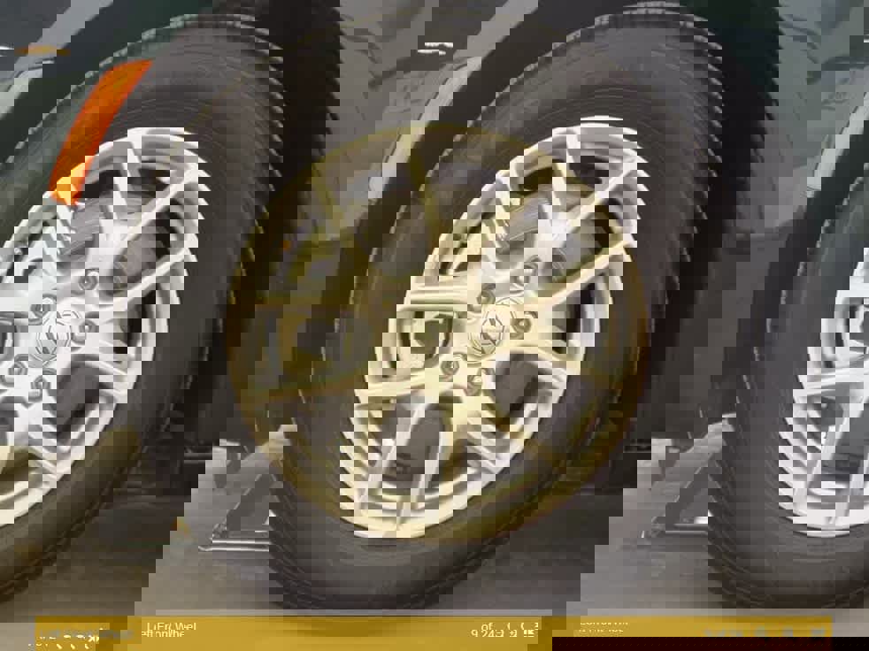 Used 2025 Chrysler Pacifica Select image 10