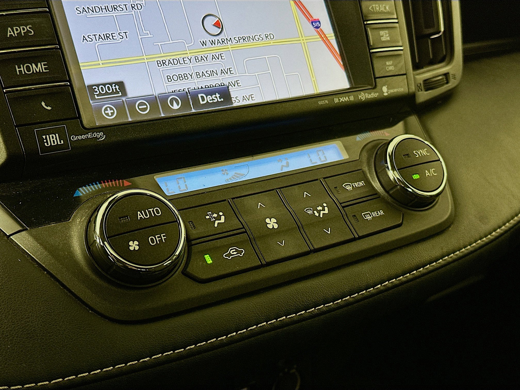 Used 2018 Toyota RAV4 Limited image 24