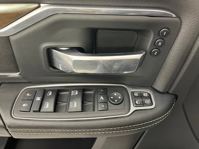 Used 2024 RAM 2500 Laramie w/ Safety Group AWD/4WD image 34