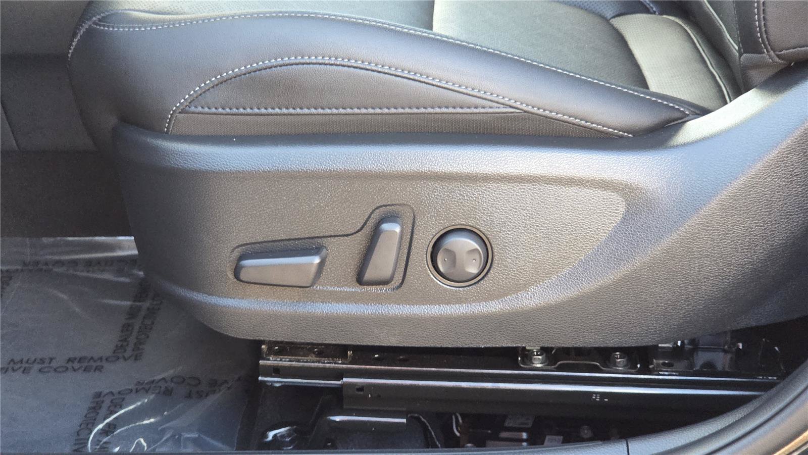 Certified 2026 Kia Seltos EX AWD/4WD image 16