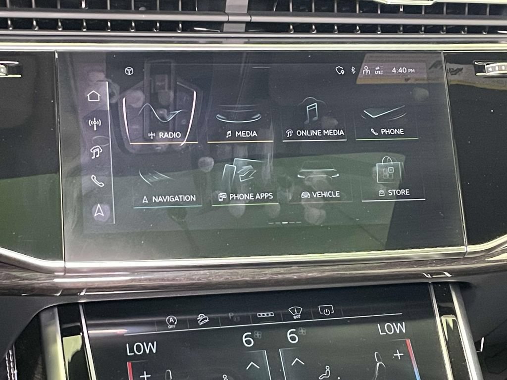 Certified 2025 Audi Q8 Prestige AWD/4WD image 28