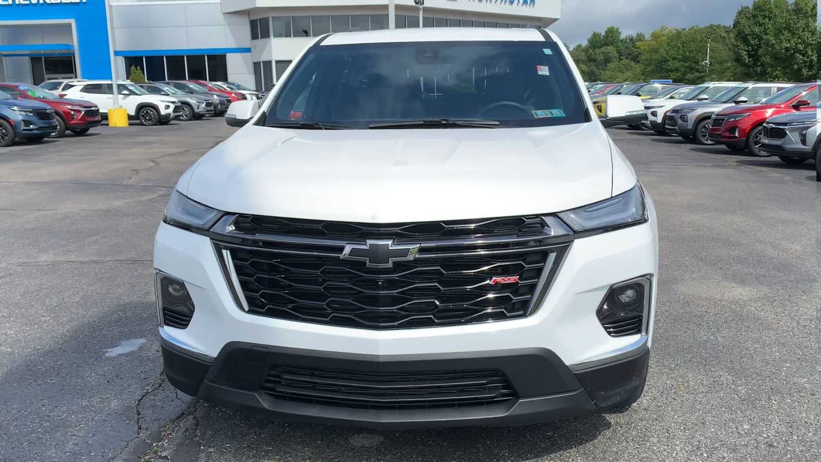 Certified 2023 Chevrolet Traverse RS w/ LPO, Floor Liner Package AWD/4WD image 3