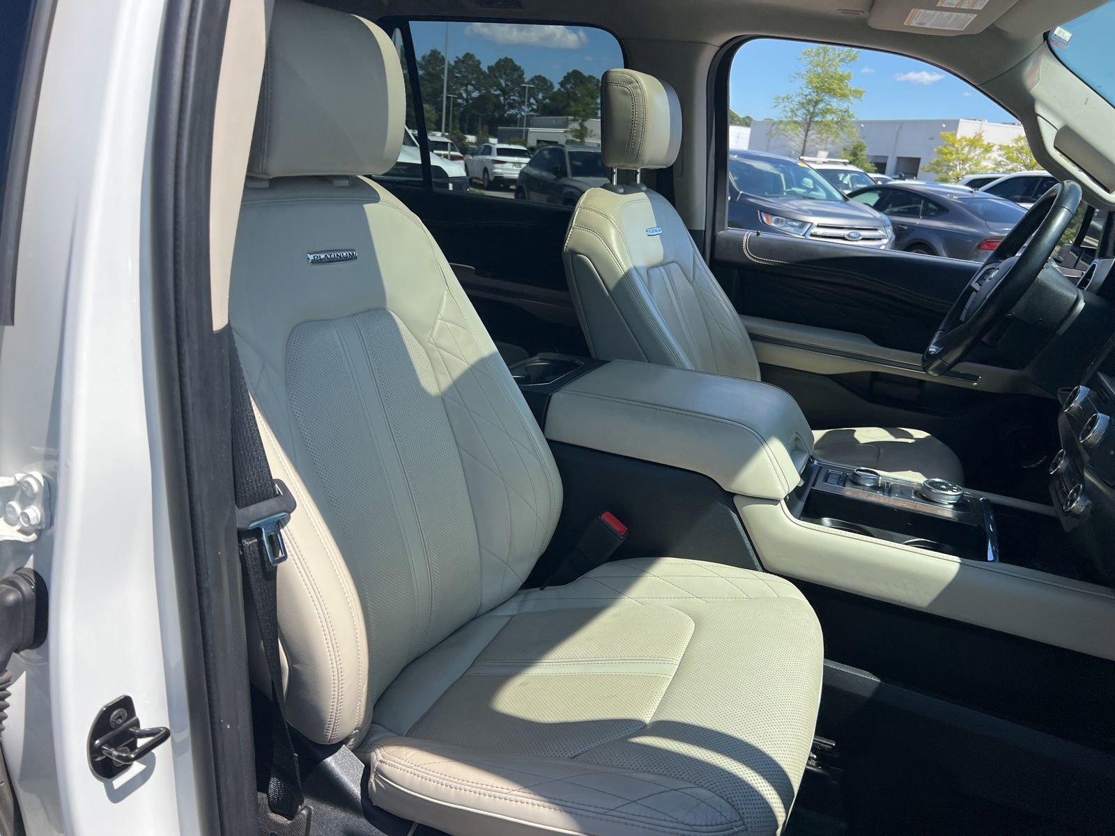 Used 2020 Ford Expedition Platinum AWD/4WD image 44