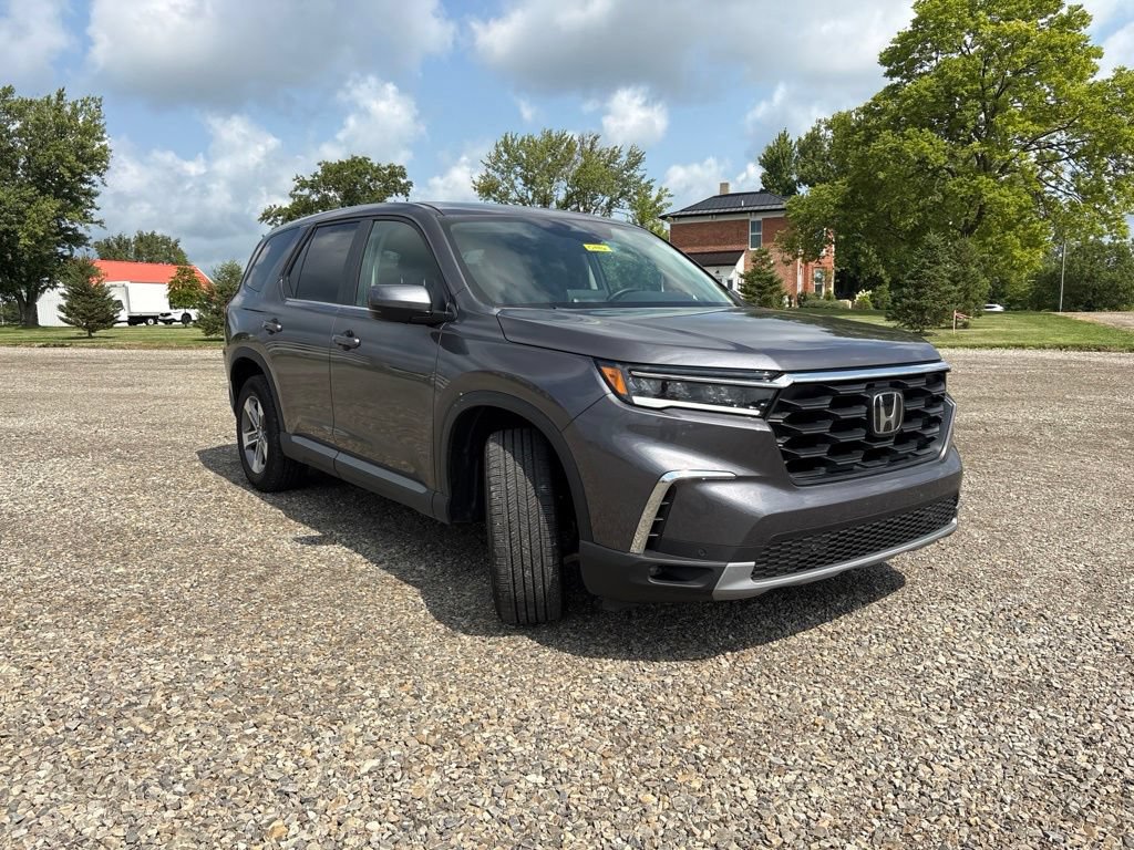 Used 2025 Honda Pilot EX-L image 14