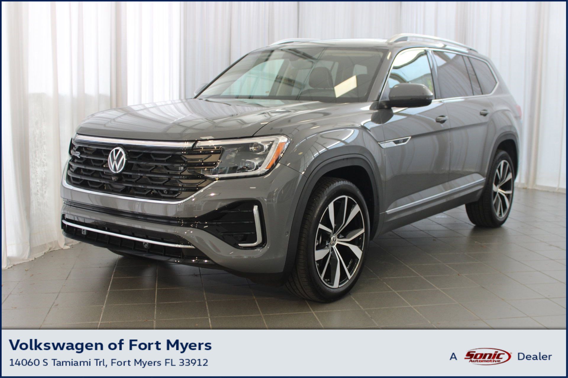 New 2026 Volkswagen Atlas SEL Premium R-Line image 1