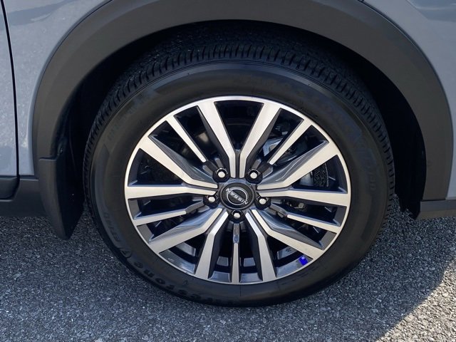 Certified 2024 Nissan Kicks SV w/ Interior Electronics Package image 11