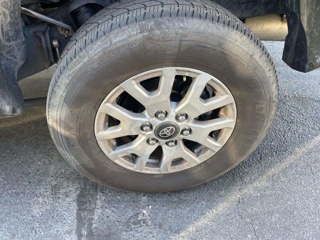 Used 2024 Toyota Tacoma SR5 RWD image 8