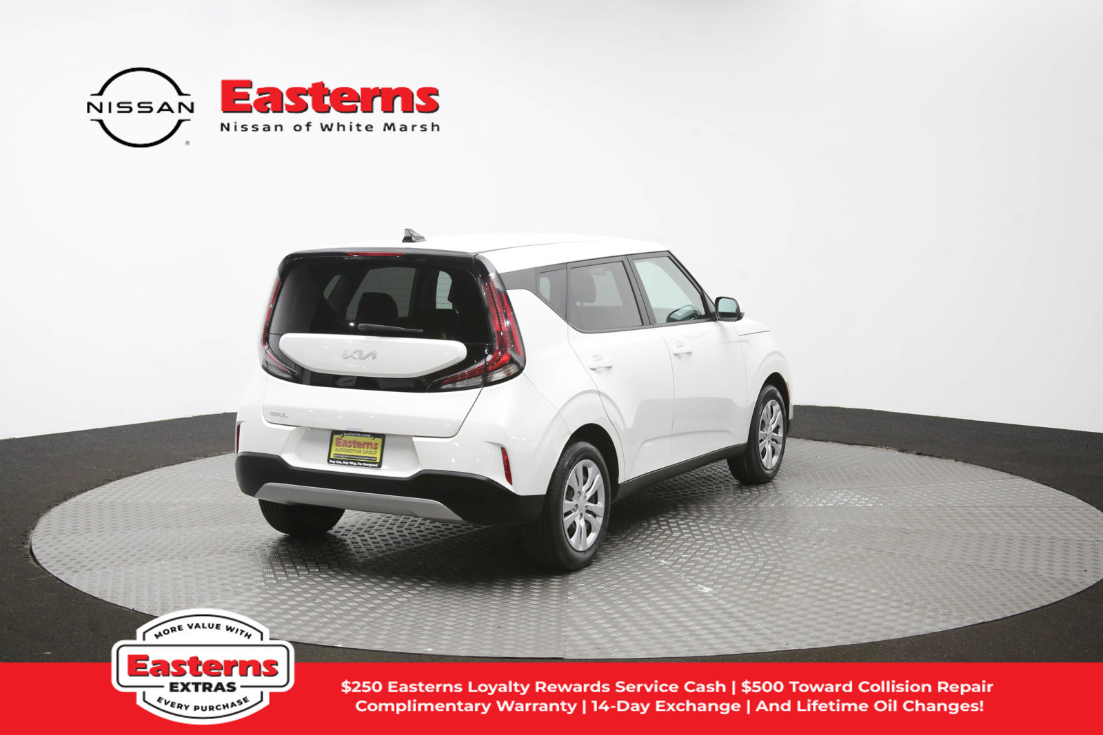Used 2023 Kia Soul LX FWD image 38