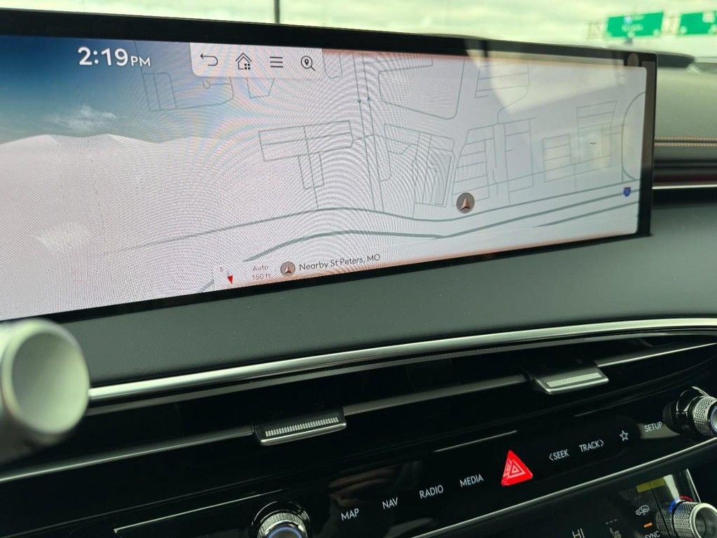 New 2026 Genesis GV70 2.5T Sport Prestige AWD/4WD image 17
