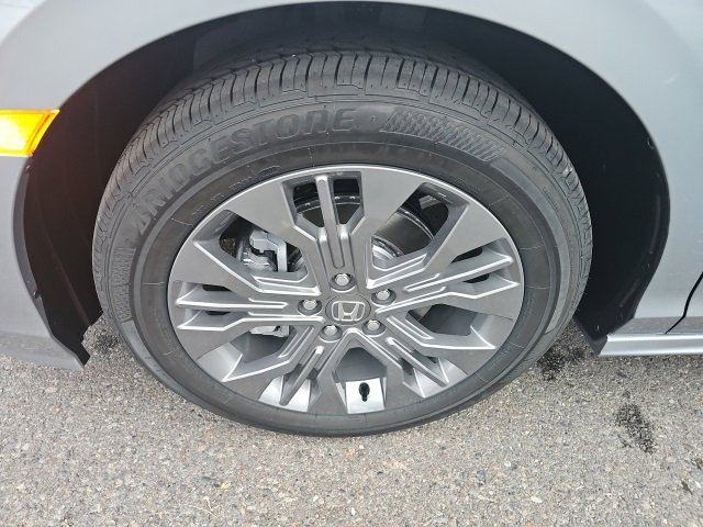 New 2026 Honda Odyssey Touring image 20