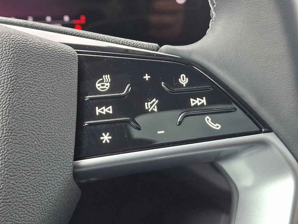 Certified 2025 Audi Q5 Premium w/ Convenience Package image 23