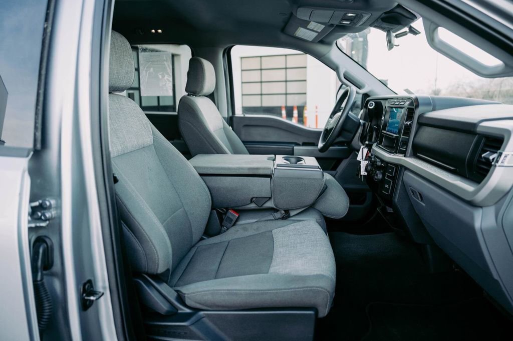 Used 2024 Ford F350 XLT image 14