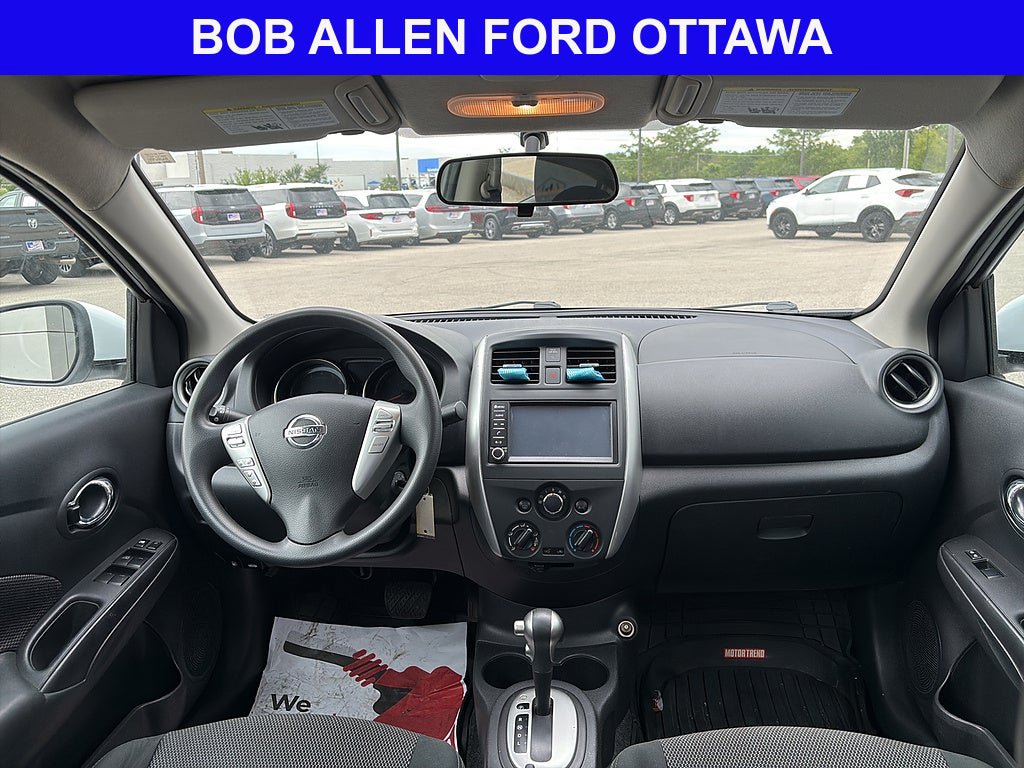 Used 2019 Nissan Versa SV FWD image 13
