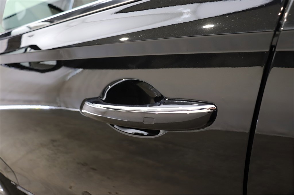 New 2026 Genesis GV70 2.5T Advanced image 6