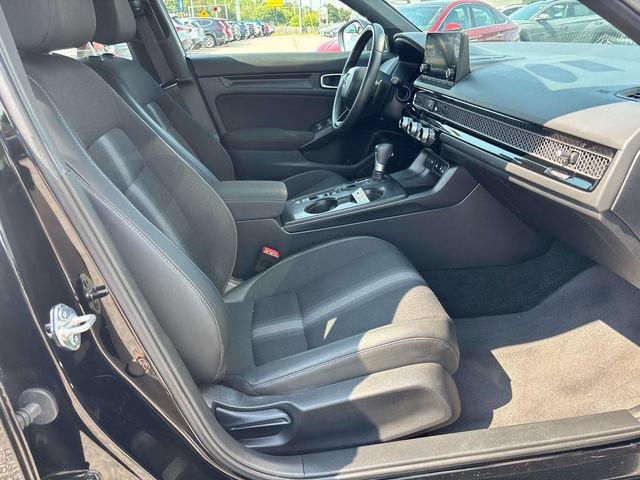 Used 2025 Honda Civic Sport image 15