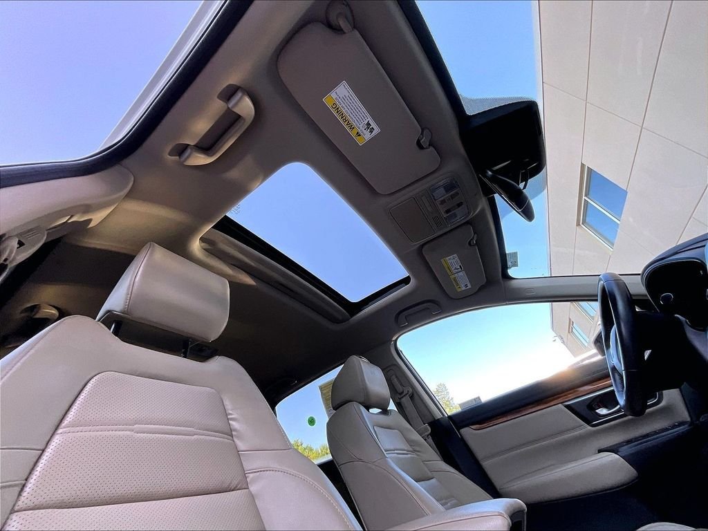 Used 2018 Honda CR-V Touring image 22
