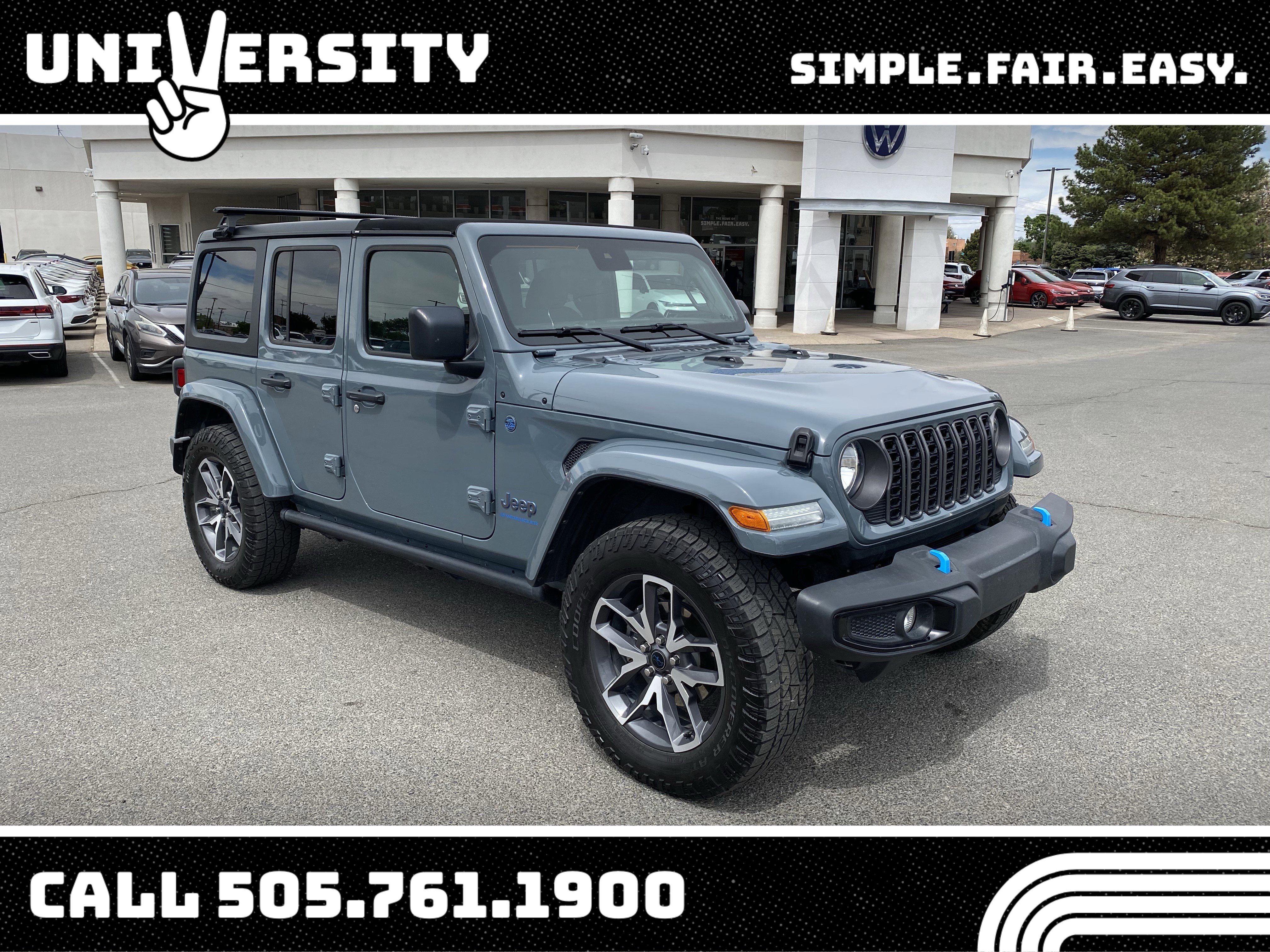 Used 2024 Jeep Wrangler Unlimited w/ Technology Group AWD/4WD image 1