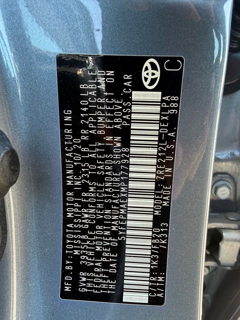 Used 2021 Toyota Corolla LE FWD image 10