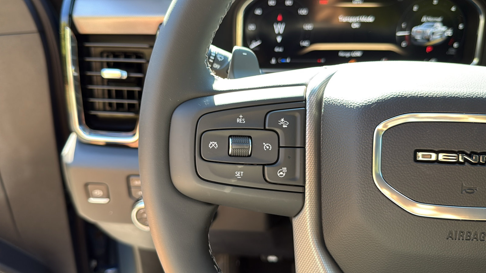 New 2026 GMC Sierra 1500 Denali w/ Denali Reserve Package image 11