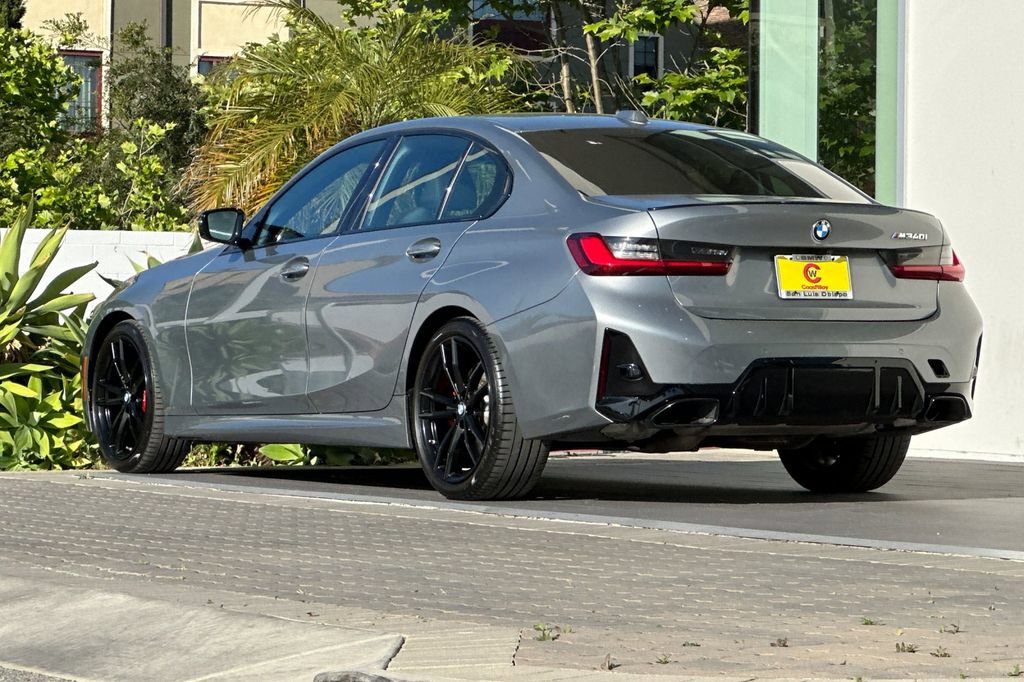 Used 2023 BMW M340i w/ Shadowloine Package image 5