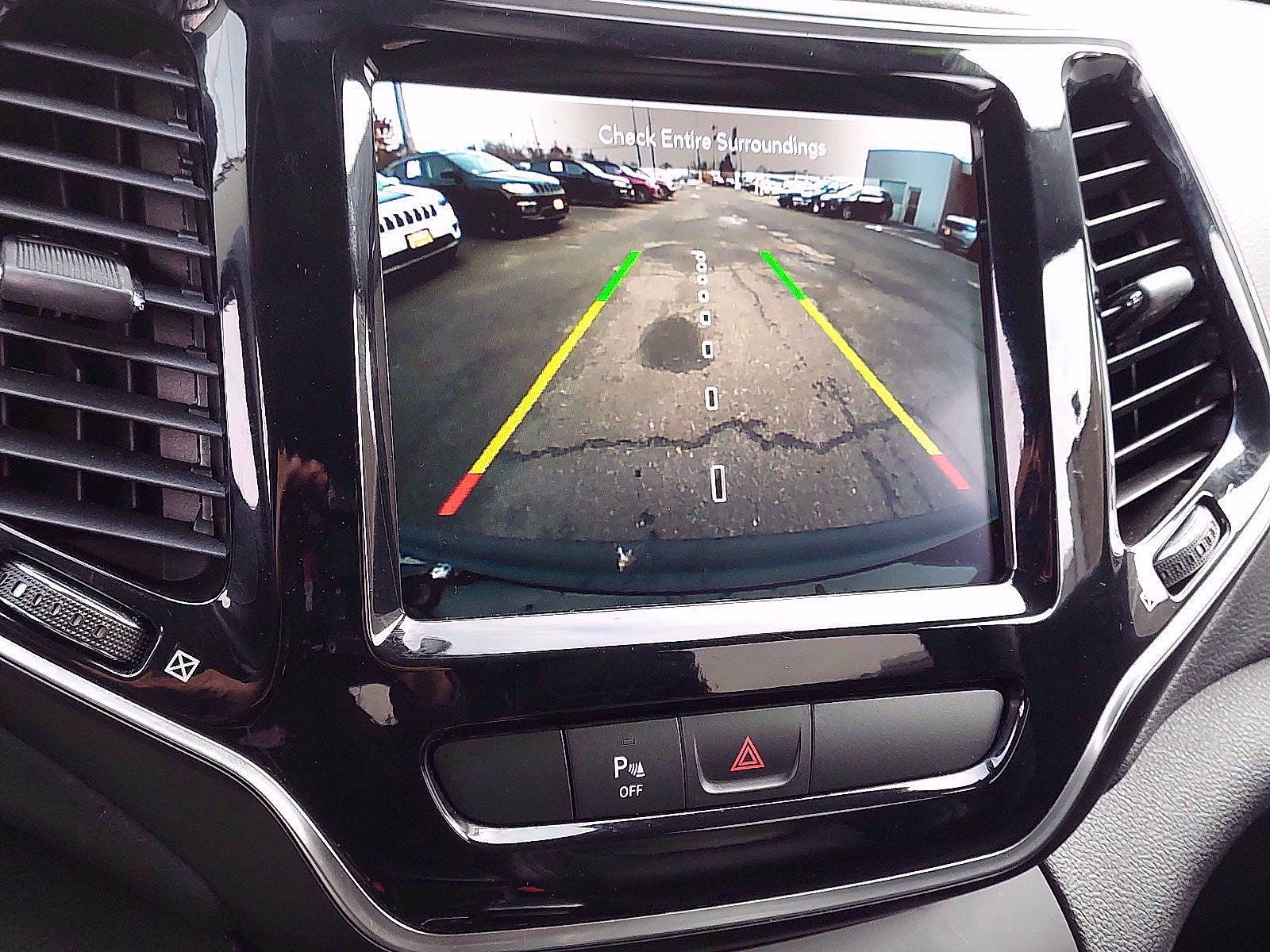 Certified 2019 Jeep Cherokee Limited image 18