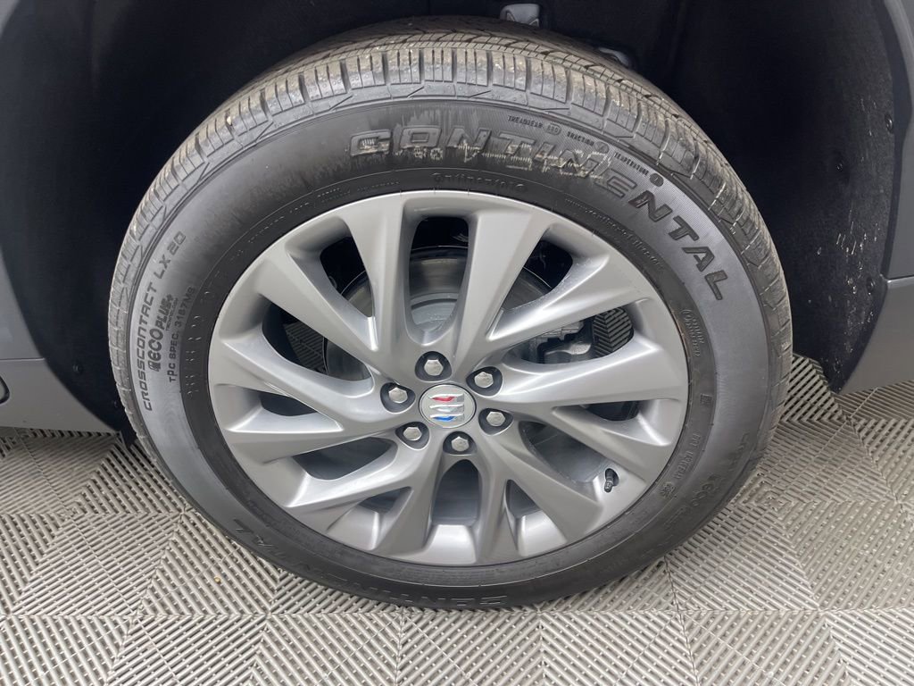 New 2026 Buick Enclave Preferred w/ Power Package image 4