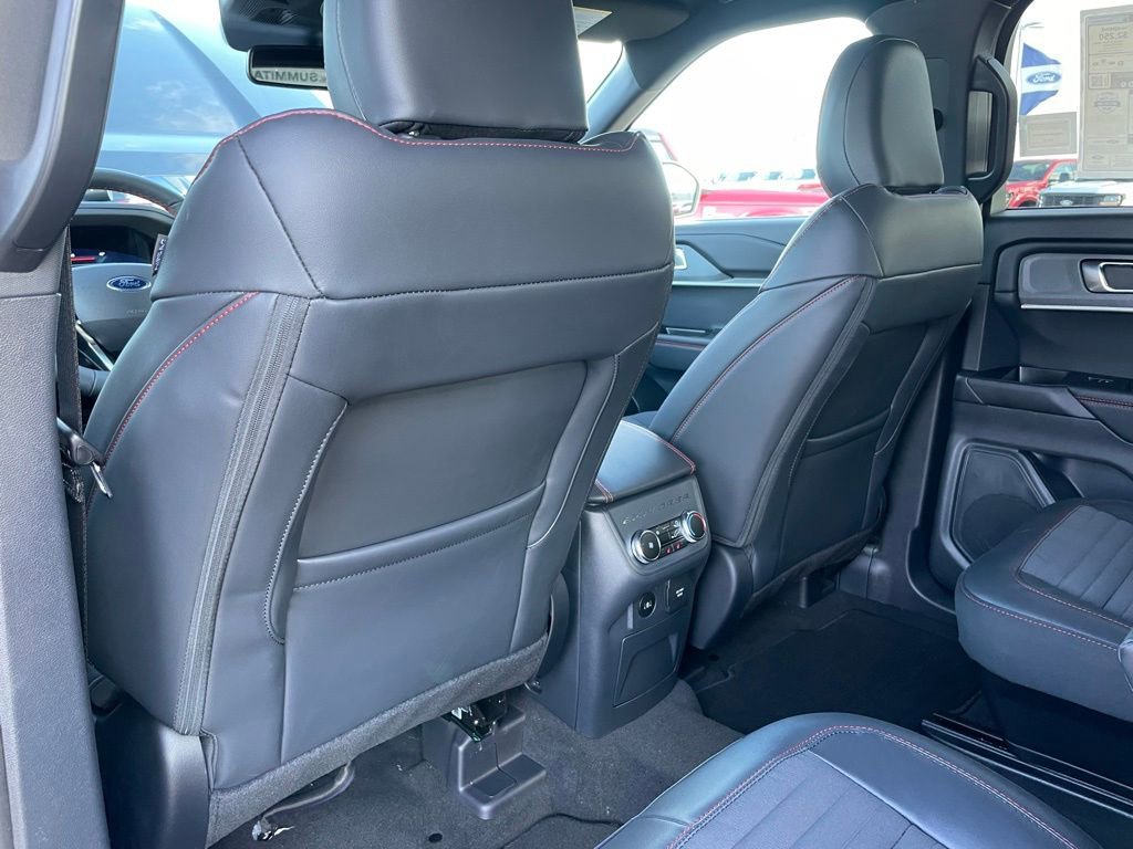 New 2026 Ford Explorer ST-Line w/ ST-Line Street Pack image 57