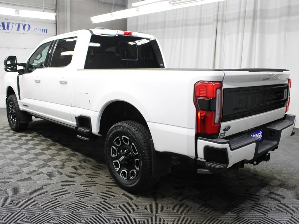 Used 2025 Ford F250 Platinum AWD/4WD image 7