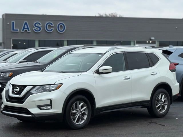 Used 2017 Nissan Rogue SV