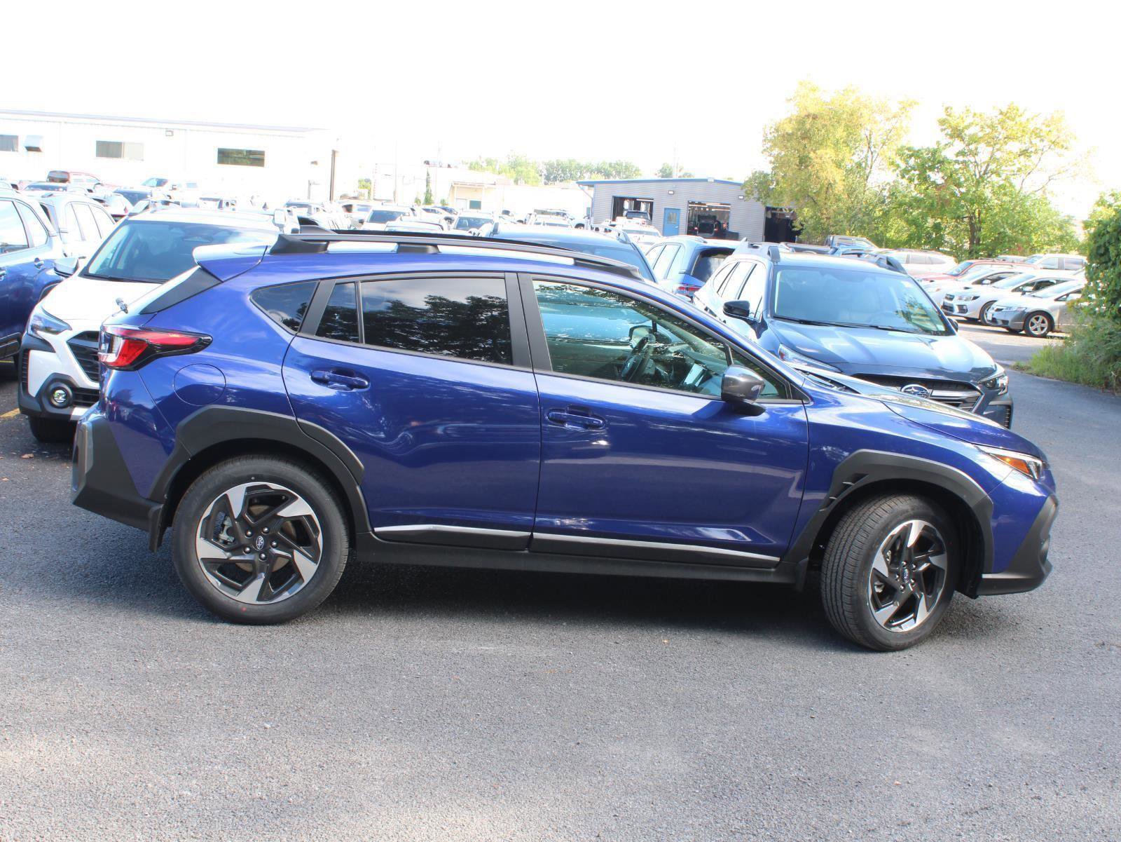 New 2025 Subaru Crosstrek 2.5i Limited w/ Popular Package #4A image 11