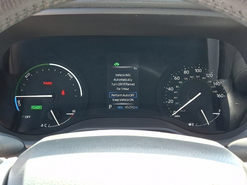 Used 2023 Toyota Sienna XLE FWD image 21