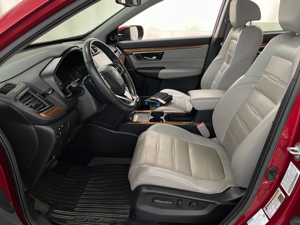 Used 2022 Honda CR-V Touring image 9