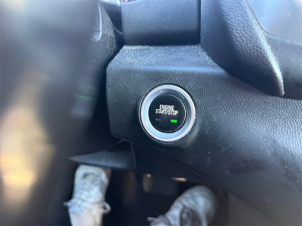 Used 2019 GMC Terrain SLE w/ Driver Convenience Package image 29