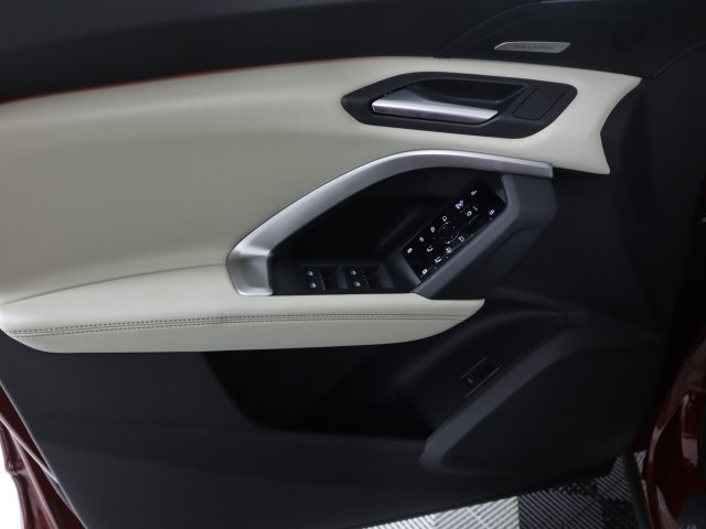 New 2026 Audi Q5 Premium Plus AWD/4WD image 11