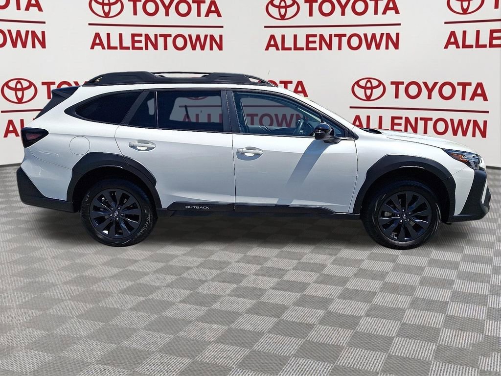 Used 2025 Subaru Outback Onyx Edition AWD/4WD image 9