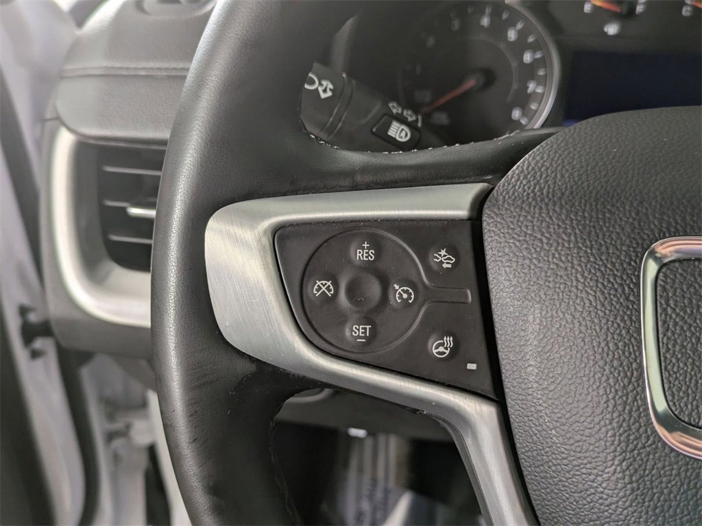 Used 2024 GMC Terrain SLT image 20