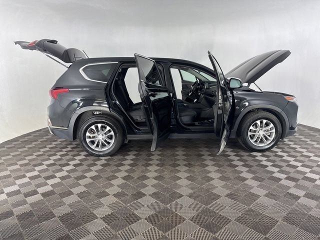 Used 2019 Hyundai Santa Fe SE FWD image 13
