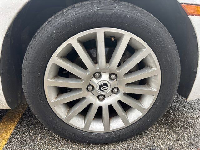 Used 2007 Mercury Milan Premier image 6