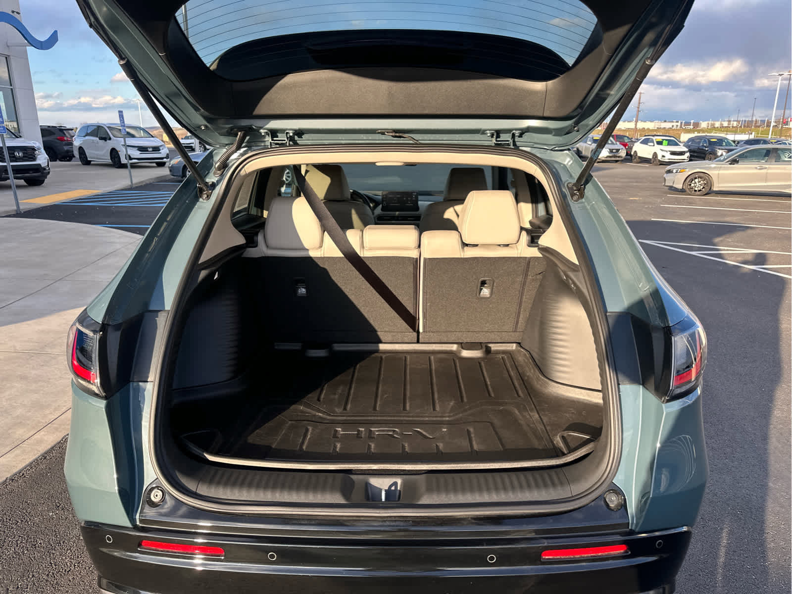 Certified 2026 Honda HR-V EX-L image 45