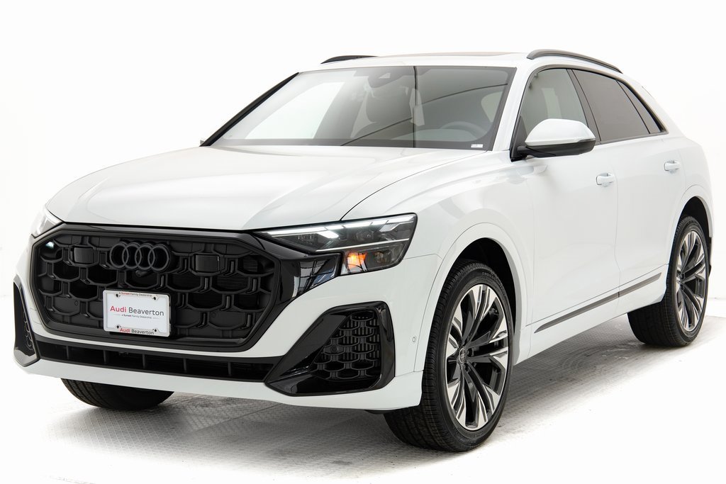 Used 2025 Audi Q8 Premium Plus w/ Premium Plus Package image 3