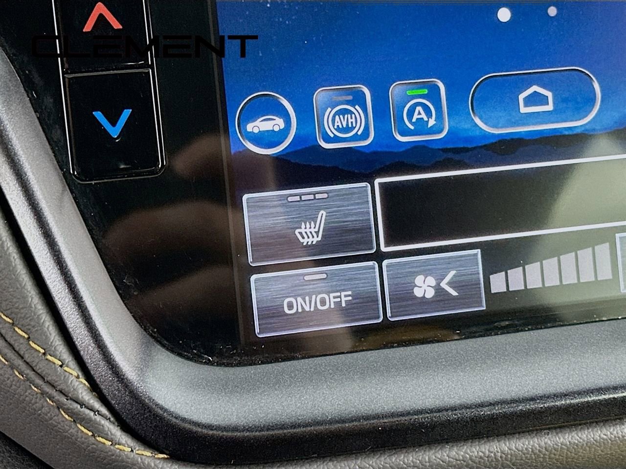 Used 2022 Subaru Outback Wilderness w/ Wilderness Package image 23