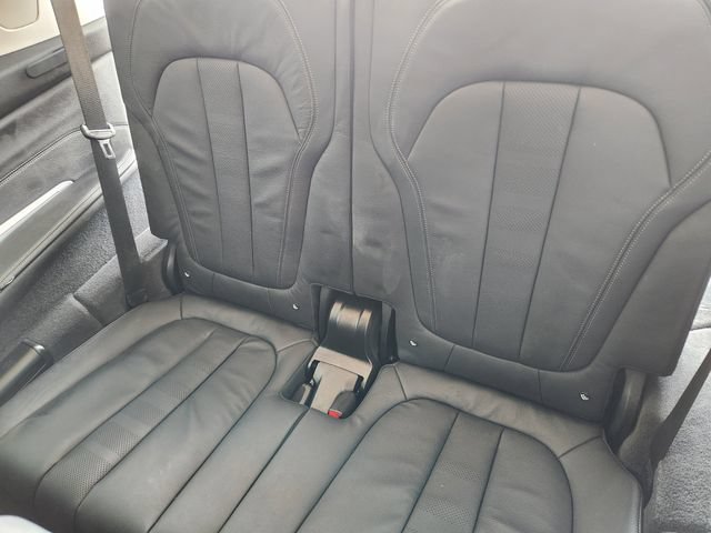 Used 2019 BMW X7 xDrive50i w/ Premium Package AWD/4WD image 32