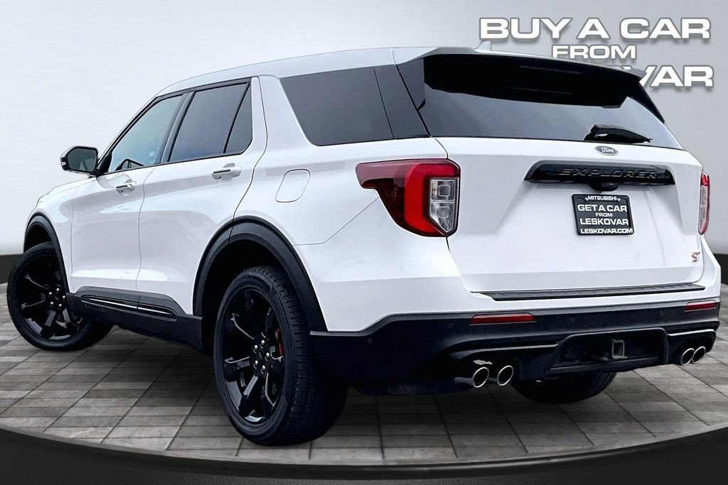 Used 2021 Ford Explorer ST w/ Equipment Group 401A AWD/4WD image 2