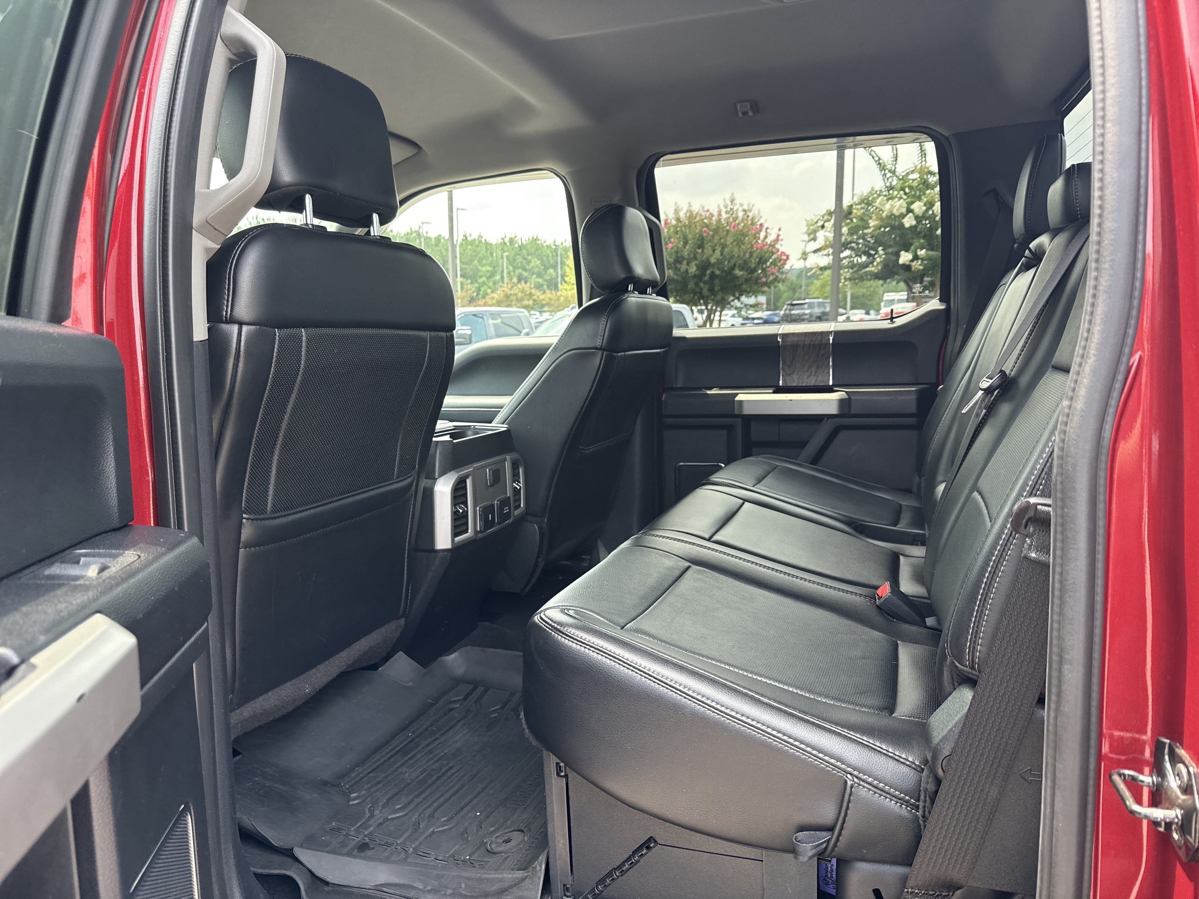 Used 2019 Ford F250 Lariat AWD/4WD image 21