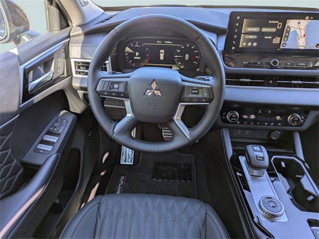 New 2025 Mitsubishi Outlander SEL image 19
