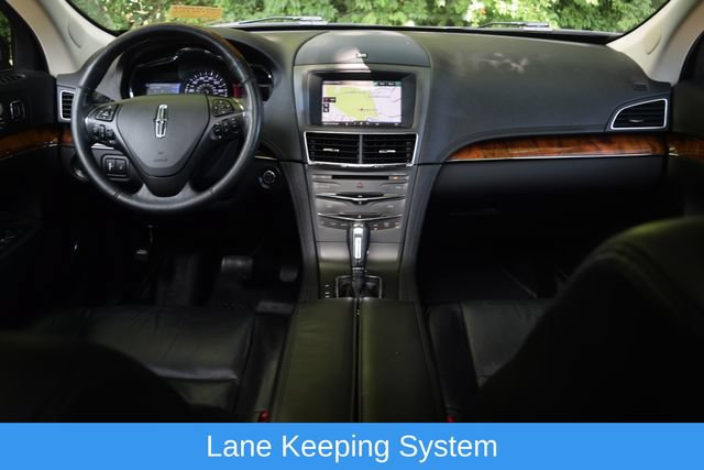 Used 2014 Lincoln MKT AWD w/ Equipment Group 201A image 8