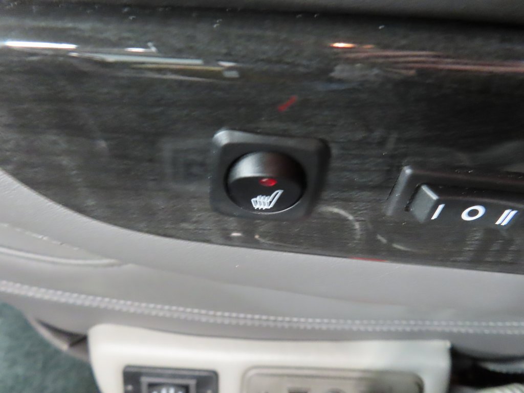 Used 2022 GMC Savana 2500 Extended w/ Enhanced Convenience Package image 54