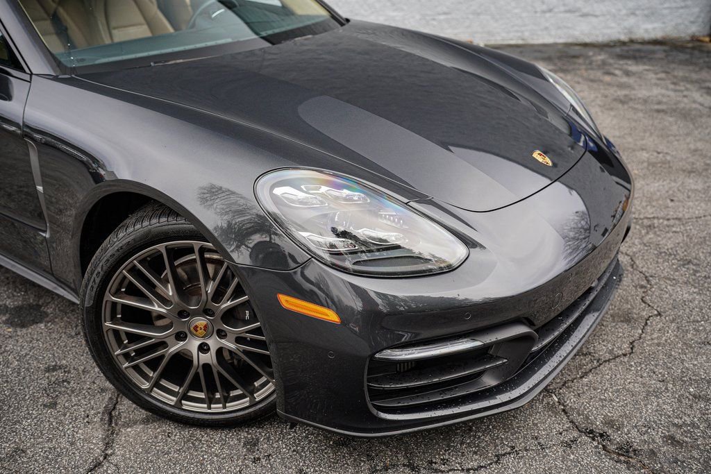 Used 2022 Porsche Panamera Platinum Edition image 7